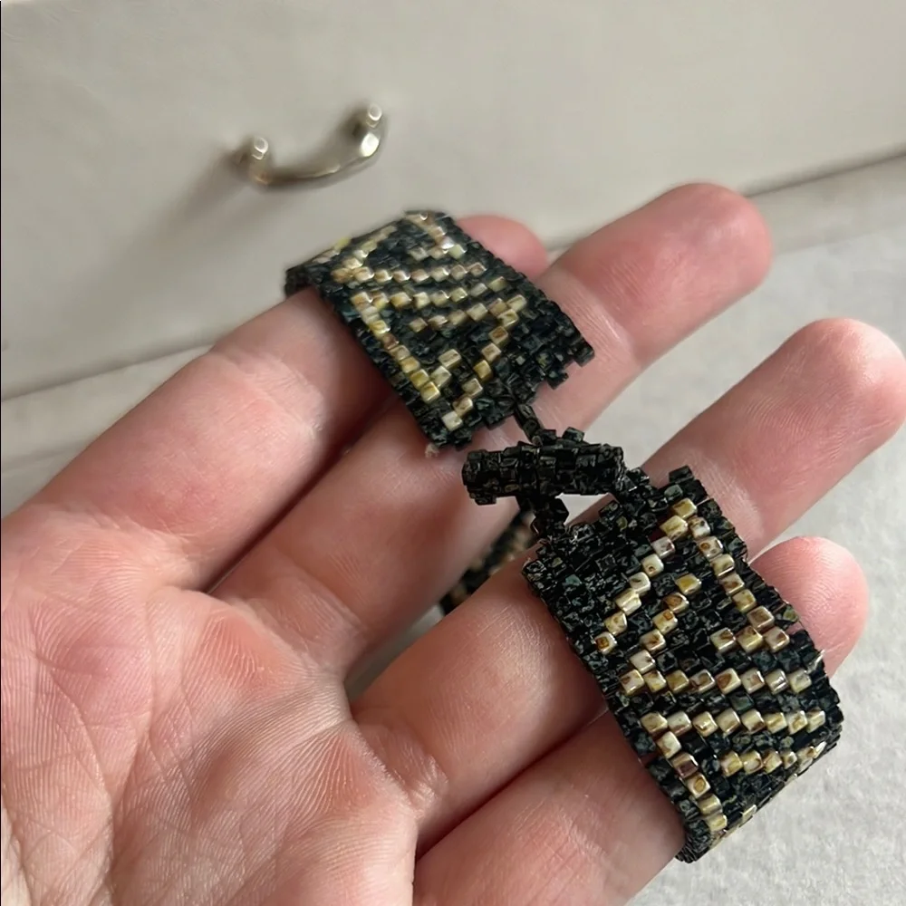 Handwoven‎ Dark Green and Cream Bracelet
